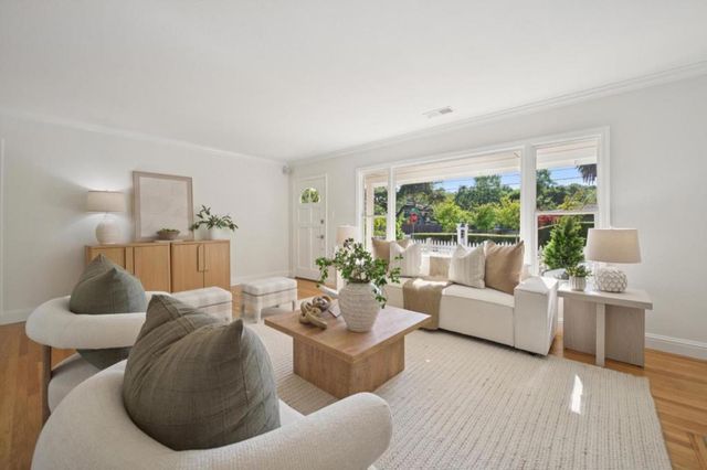 1004 Del Norte Avenue, Menlo Park, CA 94025