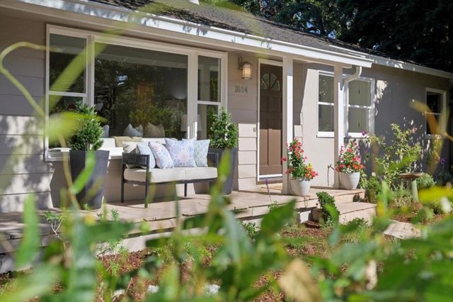 1004 Del Norte Avenue, Menlo Park, CA 94025