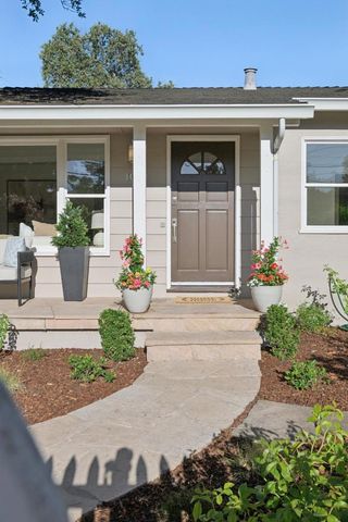 1004 Del Norte Avenue, Menlo Park, CA 94025