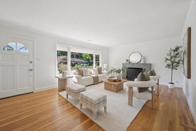 1004 Del Norte Avenue, Menlo Park, CA 94025