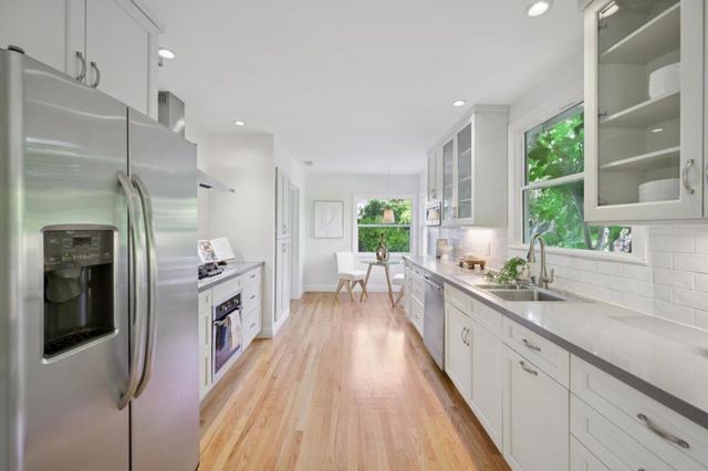 1004 Del Norte Avenue, Menlo Park, CA 94025