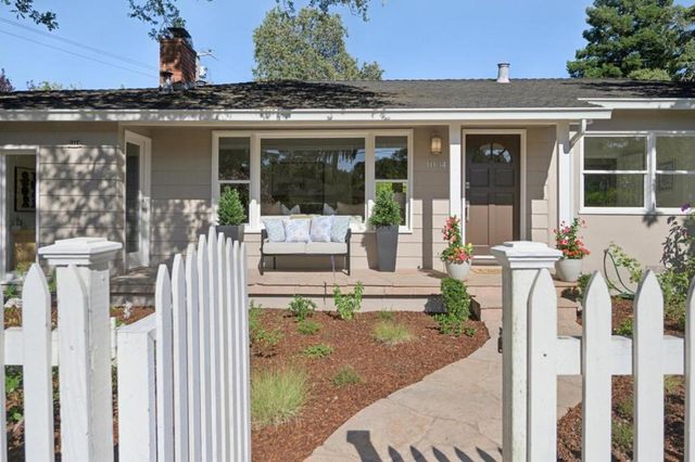 1004 Del Norte Avenue, Menlo Park, CA 94025