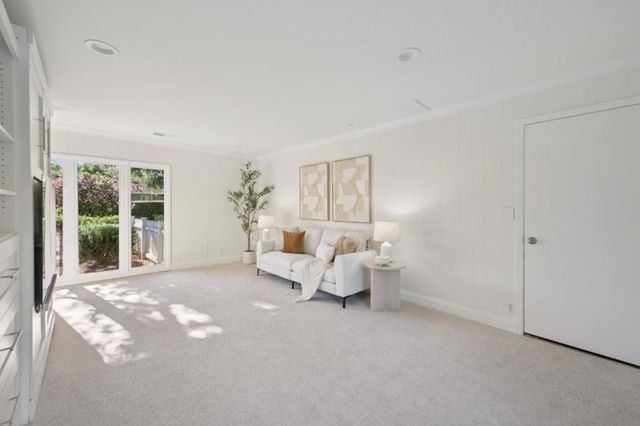 1004 Del Norte Avenue, Menlo Park, CA 94025