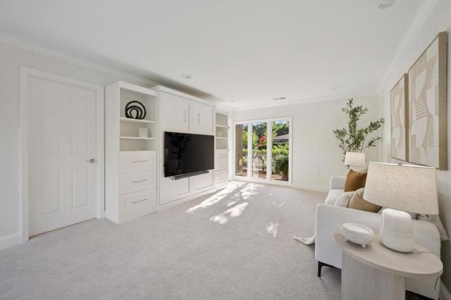 1004 Del Norte Avenue, Menlo Park, CA 94025