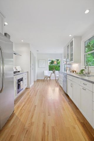 1004 Del Norte Avenue, Menlo Park, CA 94025