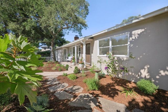 1004 Del Norte Avenue, Menlo Park, CA 94025