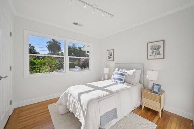 1004 Del Norte Avenue, Menlo Park, CA 94025