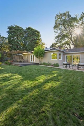 1004 Del Norte Avenue, Menlo Park, CA 94025