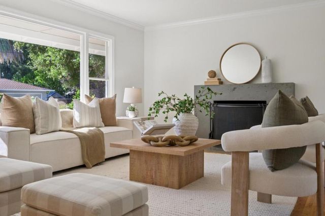 1004 Del Norte Avenue, Menlo Park, CA 94025