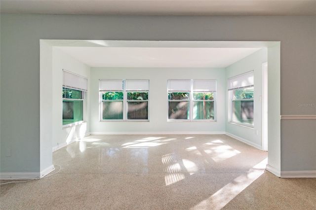 677 OAKWOOD DRIVE, Dunedin, FL 34698