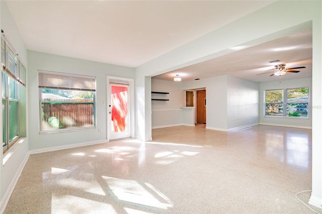 677 OAKWOOD DRIVE, Dunedin, FL 34698