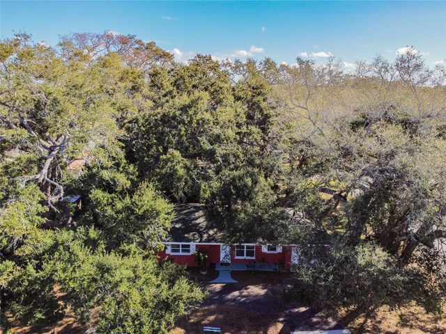 677 OAKWOOD DRIVE, Dunedin, FL 34698