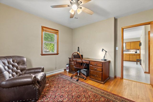 3381 E Ryan ROAD, Oak Creek, WI 53154