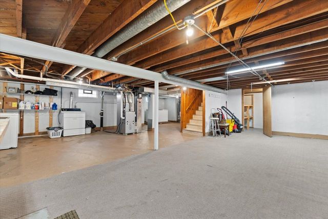 3381 E Ryan ROAD, Oak Creek, WI 53154
