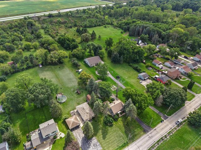 3381 E Ryan ROAD, Oak Creek, WI 53154