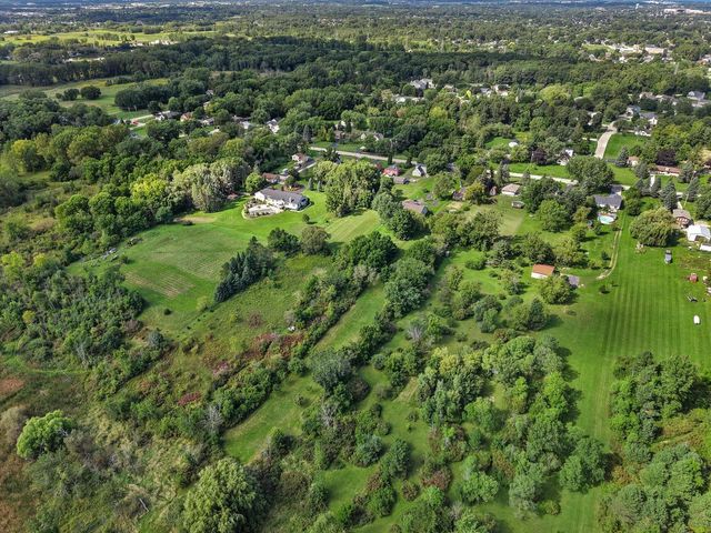 3381 E Ryan ROAD, Oak Creek, WI 53154