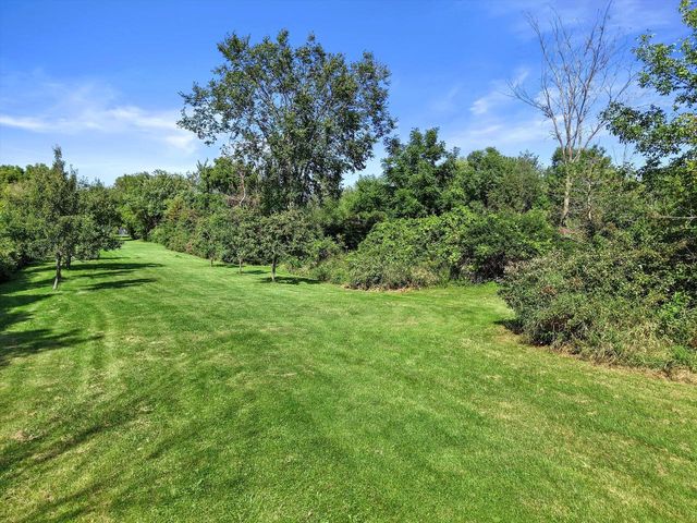 3381 E Ryan ROAD, Oak Creek, WI 53154