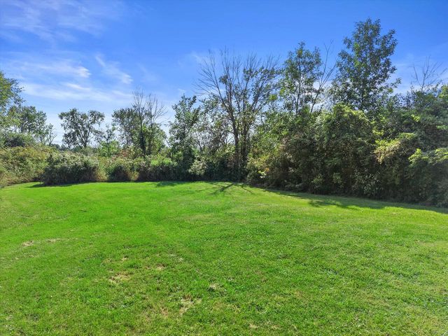 3381 E Ryan ROAD, Oak Creek, WI 53154