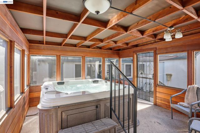 277 W Juana Ave, San Leandro, CA 94577