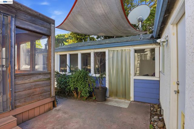 277 W Juana Ave, San Leandro, CA 94577