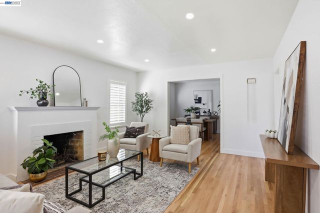 277 W Juana Ave, San Leandro, CA 94577