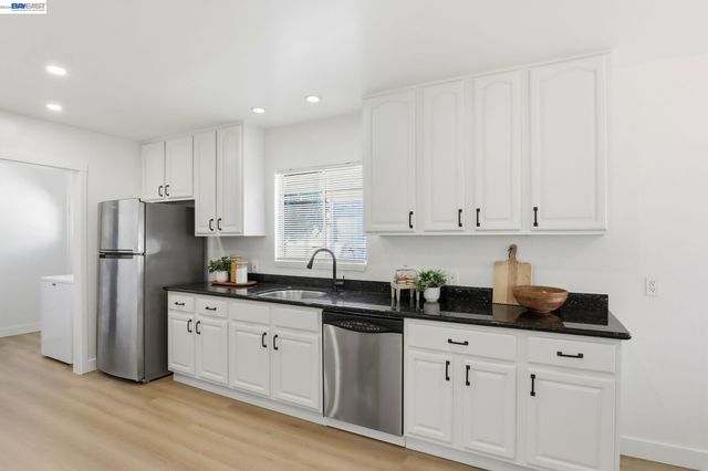 277 W Juana Ave, San Leandro, CA 94577