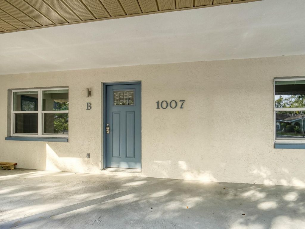1007 SUMNER BOULEVARD B, Safety Harbor, FL 34695