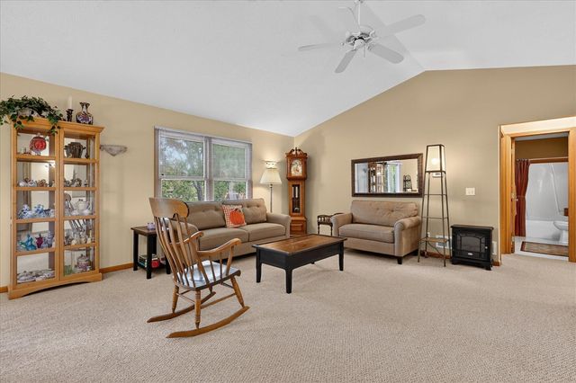 3522 Breezewood Drive, Kentwood, MI 49512