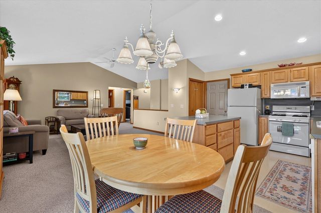 3522 Breezewood Drive, Kentwood, MI 49512