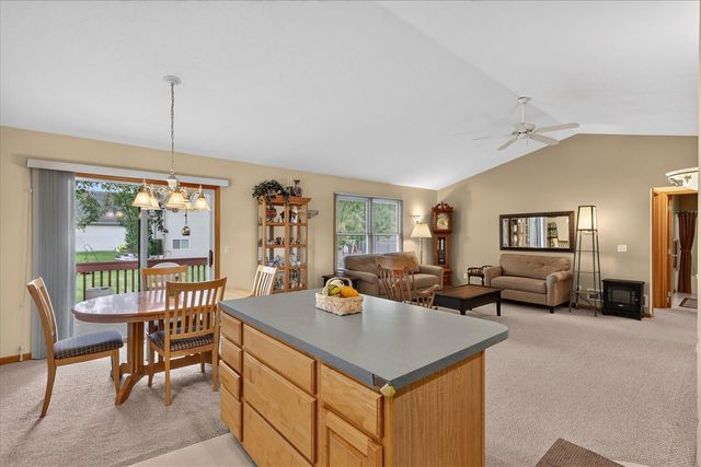 3522 Breezewood Drive, Kentwood, MI 49512