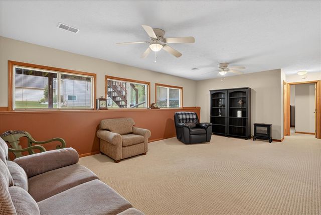 3522 Breezewood Drive, Kentwood, MI 49512