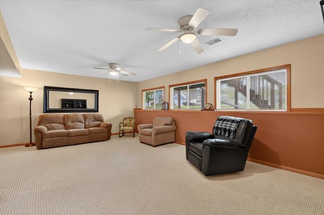 3522 Breezewood Drive, Kentwood, MI 49512