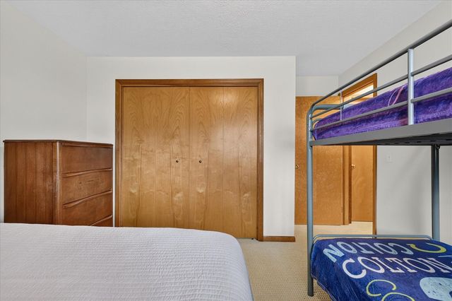 3522 Breezewood Drive, Kentwood, MI 49512