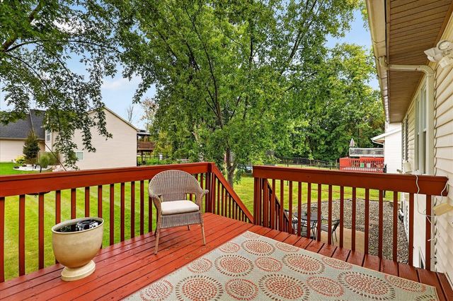 3522 Breezewood Drive, Kentwood, MI 49512