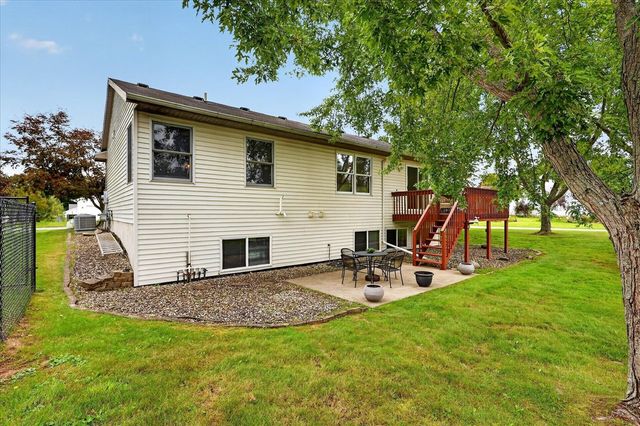 3522 Breezewood Drive, Kentwood, MI 49512
