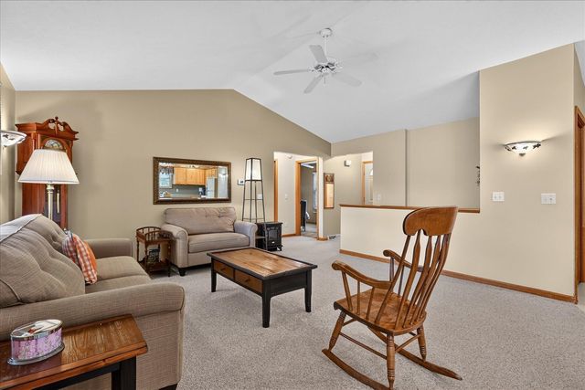 3522 Breezewood Drive, Kentwood, MI 49512
