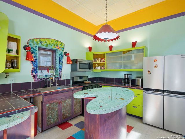 1651 W woodlawn, San Antonio, TX 78201