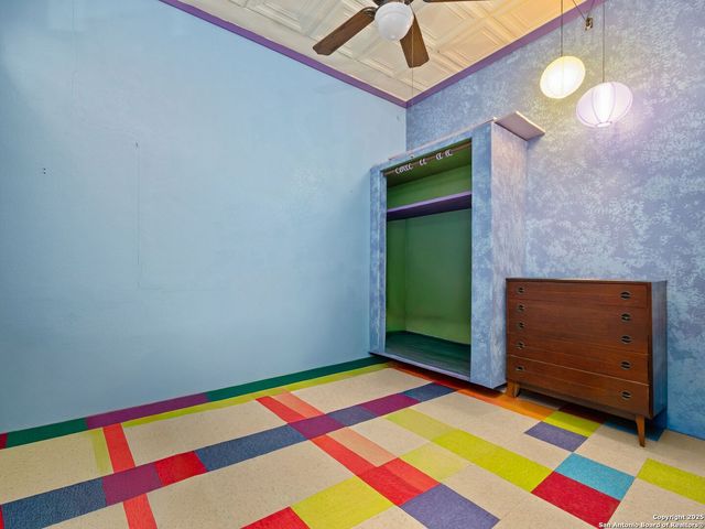 1651 W woodlawn, San Antonio, TX 78201