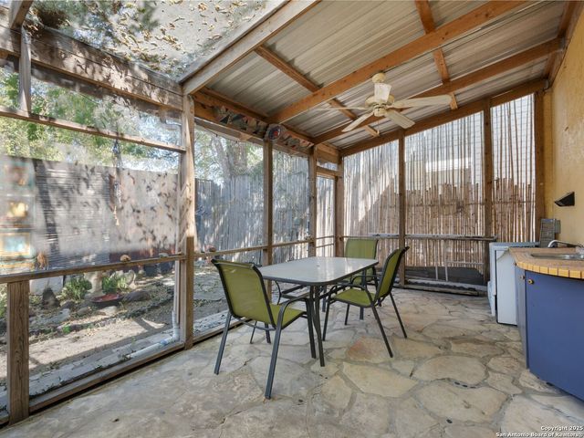 1651 W woodlawn, San Antonio, TX 78201