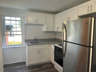 121 Pleasant Street, Windsor, CT 06095