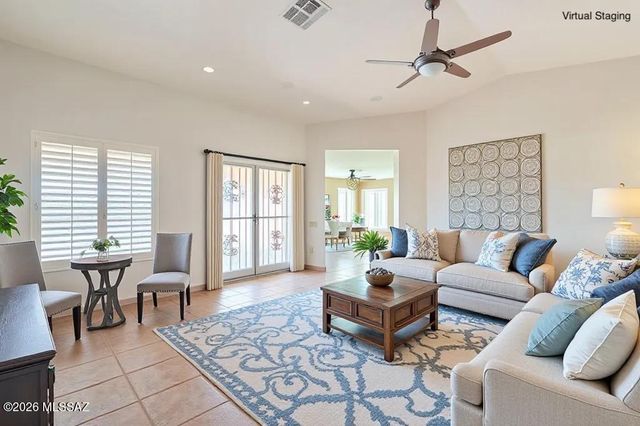 312 N Cedar Crest Drive, Green Valley, AZ 85614