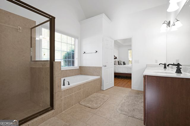 2474 Starfire Lane, Loganville, GA 30052