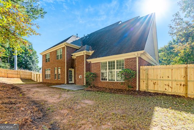 2474 Starfire Lane, Loganville, GA 30052