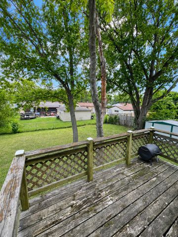 21729 GAILINE Avenue, Sauk Village, IL 60411