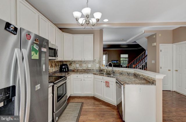 6860 GENERAL LAFAYETTE WAY, Gainesville, VA 20155