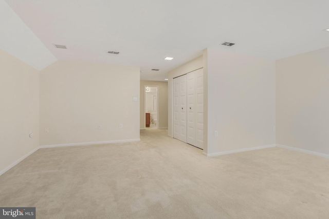5686 CHAPEL RUN CT, Centreville, VA 20120