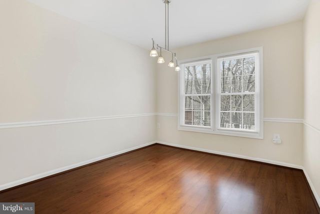 5686 CHAPEL RUN CT, Centreville, VA 20120