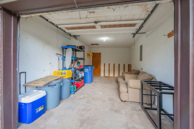 1020 Rosebud Drive, Azle, TX 76020