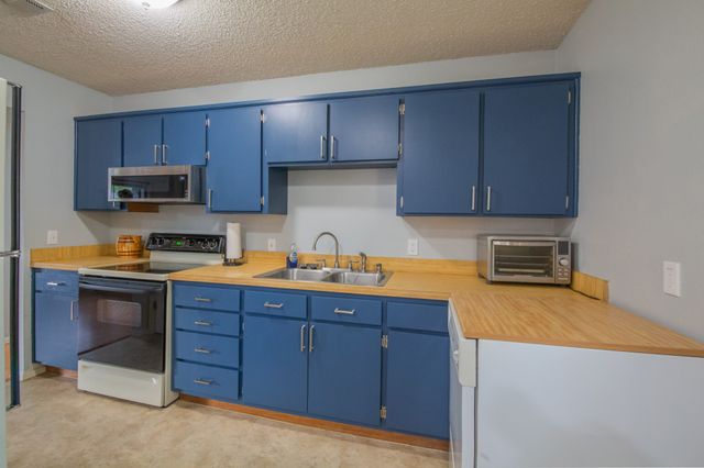 1020 Rosebud Drive, Azle, TX 76020