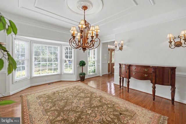 12916 HEDGETOP DR, Herndon, VA 20171